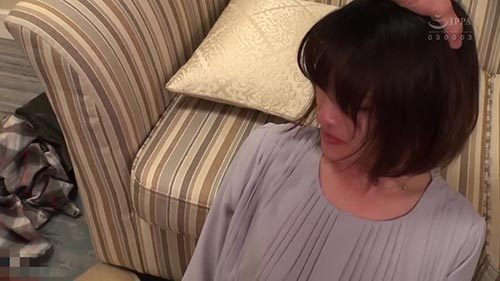 【VDD-135】秘书在威胁套房 森泽佳奈(森沢かな)