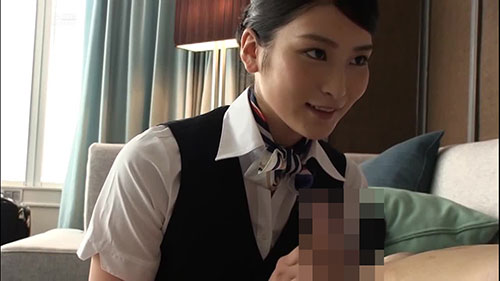 【STARS-006】高级宾馆房间里的美人空姐 本庄铃 