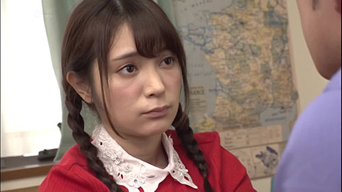 【STARS-058】对姐姐的朋友 成宫莉香（成宮りか） 